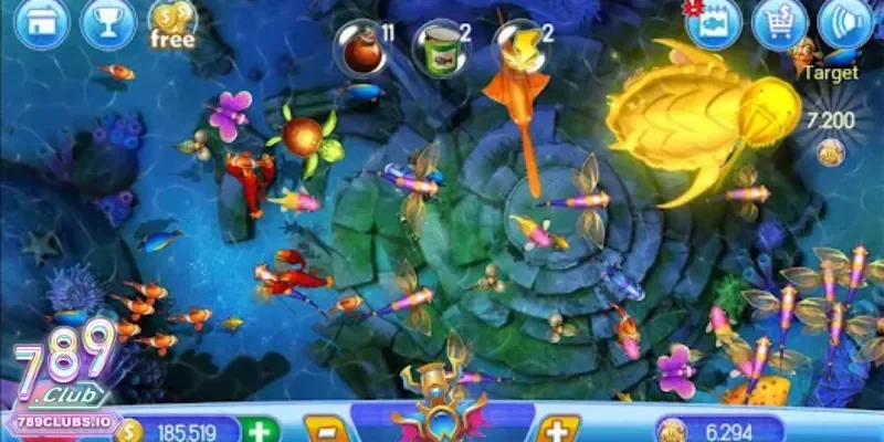 Các loài cá và vũ khí đa dạng thường xuyên được cập nhật trong game